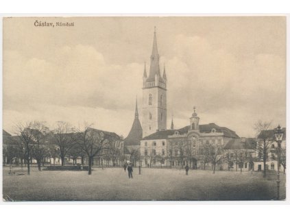 31 - Kutnohorsko, Čáslav, oživené náměstí, cca 1918