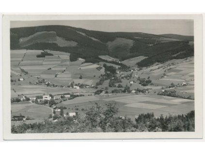 57 - Rychnovsko, Deštné v Orlických horách, celkový pohled, cca 1935