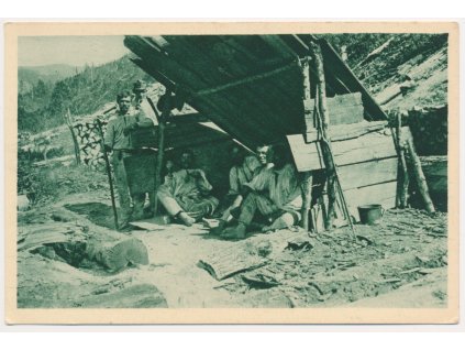 Ukrajina, Podkarpatská Rus, Oběd dřevorubců v kolibě pod Strojem, cca 1930