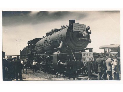 Železnice, USA, "nejnovější" model lokomotivy, Výstava pokroku, cca 1910