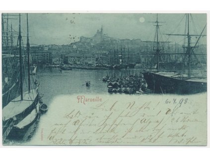 Francie, Marseille, partie z přístavu s pohledem na město za soumraku, cca 1898