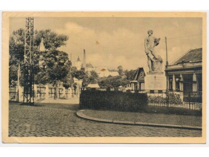 10 - Chrudimsko, Hlinsko, pomník padlých, cca 1952