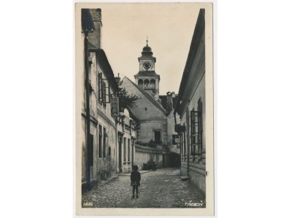 24 - Jindřichohradecko, Třeboň, oživená ulice, cca 1935