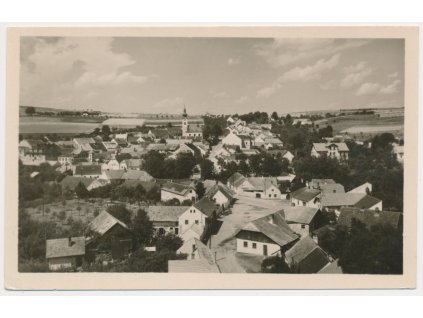 48 - Prachaticko, Husinec, celkový pohled, cca 1956