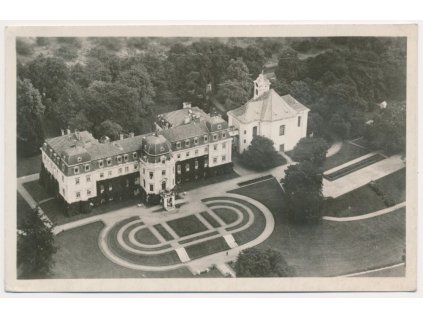 27 - Kladensko, Lány, pohled z letadla, cca 1935