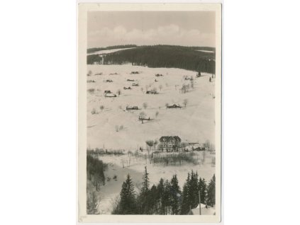 66 - Trutnovsko, Labská (Krausovy Boudy), pohled na vesnici, cca 1952