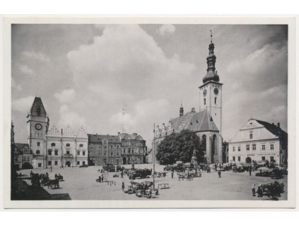 64 - Tábor, oživené náměstí, cca 1943