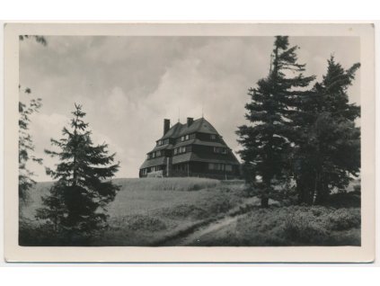 57 - Rychnovsko, Masarykova chata v Orlických horách, cca 1934