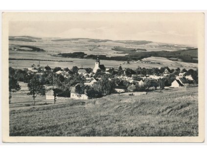 15 - Domažlicko, Klenčí pod Čerchovem, celkový pohled, cca 1948