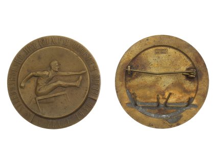 ČSSR, AE odznak IV. Středoškolské hry, 1932, zavírací jehla, stav 1/1