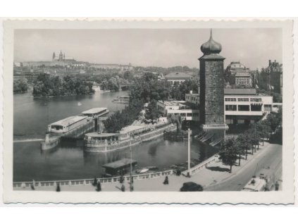 49 - Praha, Mánes a Hradčany, cca 1941