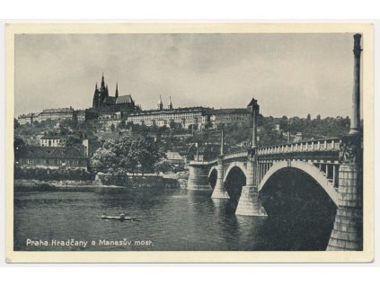 49 - Praha, Hradčany a Mánesův most, cca 1940