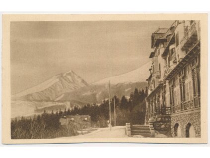 Slovensko, Tatranská Lomnica, hotel Praha se Slavkovským štítem, cca 1922