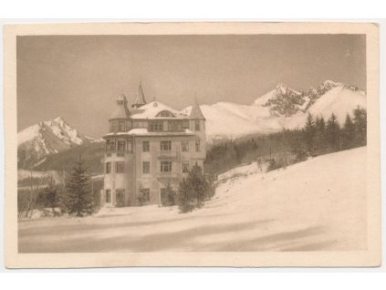 Slovensko, Tatranská Lomnica, Lomnický štít a hotel Praha, cca 1922