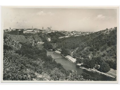 74 - Znojmo, celkový pohled na město, cca 1937
