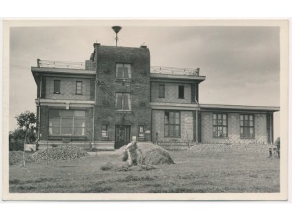 58 - Semilsko, Riegrova chata na Kozákově, cca 1947