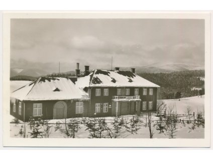 16 - Frýdeckomístecko, Beskydy, hotel Visalaja, cca 1949