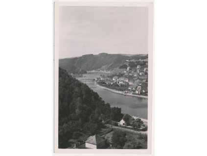 51 - Praha-západ, Davle, pohled z vyhlídky Oleška, cca 1949