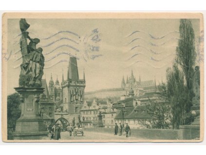 49 - Praha, oživená partie z Karlova mostu, cca 1919