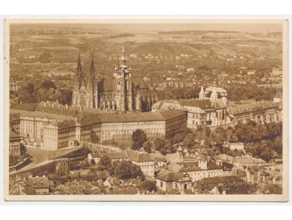 49 - Praha, celkový pohled, cca 1948