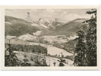 66 - Trutnovsko, Špindlerův Mlýn, pohled na rekreační oblast, cca 1950