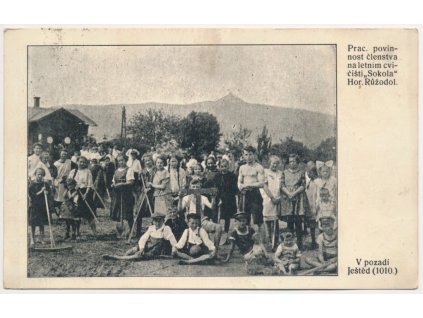 32 - Liberec, Horní Růžodol, členové Sokola při pracovních povinnostech, 1924
