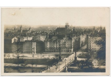 49 - Praha, pohled na město, cca 1926