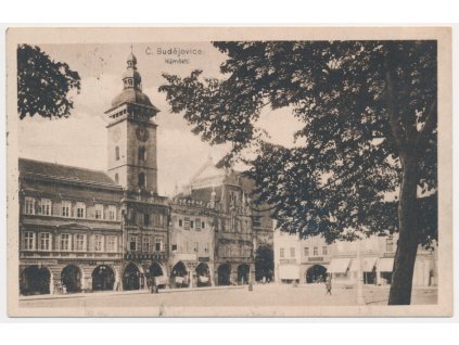 12 - České Budějovice, oživené náměstí, cca 1922