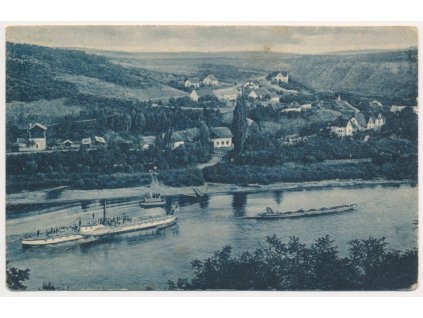 51 - Praha-západ, Sázava - Davle, pohled na vesnici, lodě na řece..., cca 1924