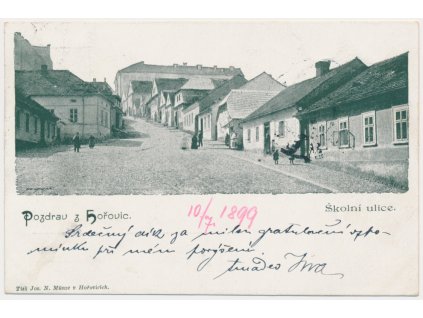 02 - Berounsko, Hořovice, oživený záběr Školní ulice, 1899