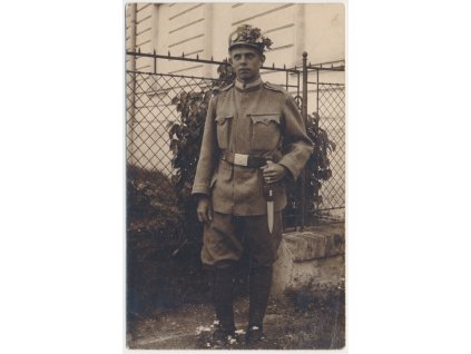 Vojenská, Voják s bodákem, cca 1935