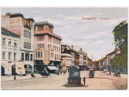 19 - Hradec Králové (Königgrätz), Ringplatz, oživené náměstí, cca 1915