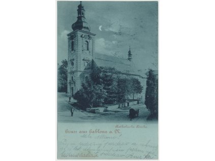 20 - Jablonec nad Nisou, oživená partie před katolickým kostelem, cca 1901