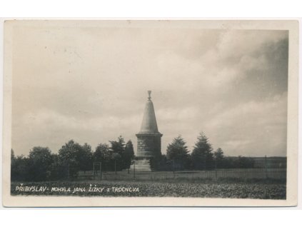 44 - Pardubicko, Přelouč, celkový pohled od řeky, cca 1942