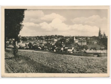 42 - Opavsko, Vítkov, celkový pohled na město, cca 1951