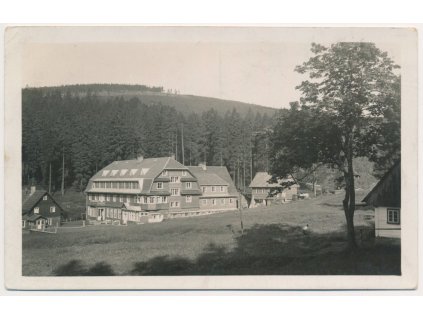 57 - Rychnovsko, Orlické Hory, Šerlišský mlýn, partie z osady, cca 1934