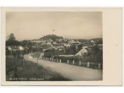 64 - Táborsko, Mladá Vožice, celkový pohled na město, cca 1945