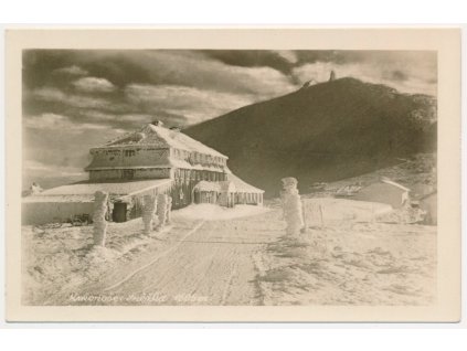 66 - Trutnovsko, Krkonoše, zasněžená partie pod Sněžkou, cca 1940