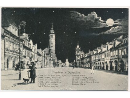 15 - Domažlice, oživená partie z náměstí při svitu měsíce, cca 1935