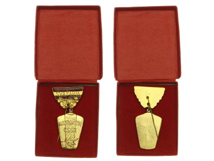 ČSSR, AE odznak Mistrovství ČSSR, Svazarm, zlatý stupeň, etue, luxusní stav 0/0