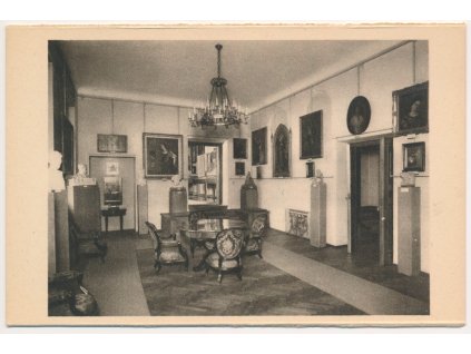 49 - Praha, Tyršův dům, Karáskova galerie, cca 1930