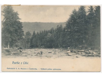70 - Orlickoústecko, Litice nad Orlicí, oživená partie u řeky, Nakl. V.R.Mazura, 1910