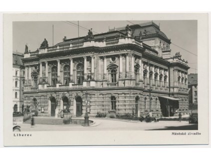 32 - Liberec, Městské divadlo, cca 1938