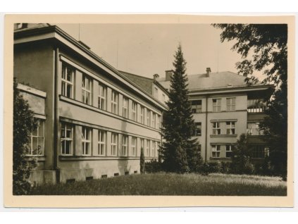 61 - Svitavsko, Polička, Nemocnice - Chirurgický pavilon, cca 1950