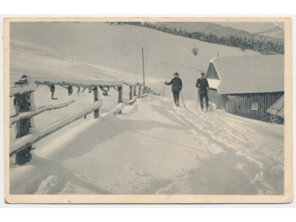 71 - Vsetínsko, Javorníky, oživená zimní partie, cca 1948