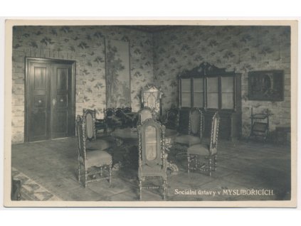 67 - Třebíčsko, Myslibořice, sociální ústav, interiér, cca 1935