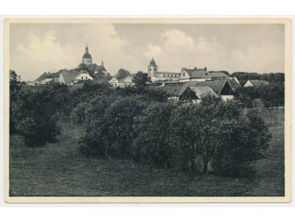 64 - Táborsko, Chotoviny, celkový pohled na obec, cca 1933