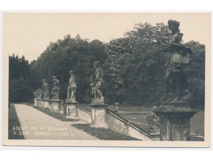 40 - Nymbursko, Lysá nad Labem, sochy od M. Brauna v zámeckém parku, cca 1930
