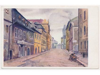 29 - Kolín, oživená partie z ulice Na Hradbách, obchod S. Hájek, cca 1920