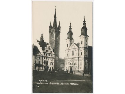 28 - Klatovy, Nová radnice s Černou věží a jesuitským kostelem, cca 1929